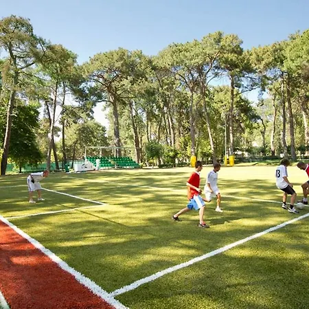 Üdülőközpont Robinson Pamfilya Side