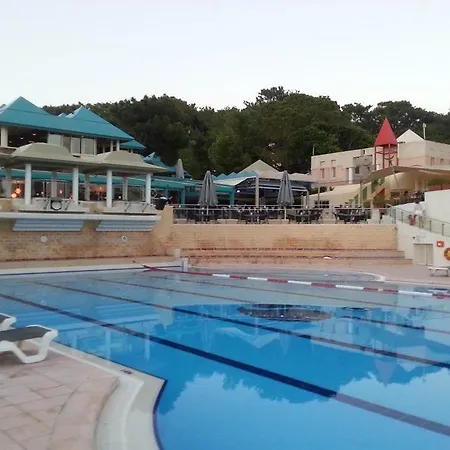 Robinson Pamfilya Semesteranläggning (resort) Side